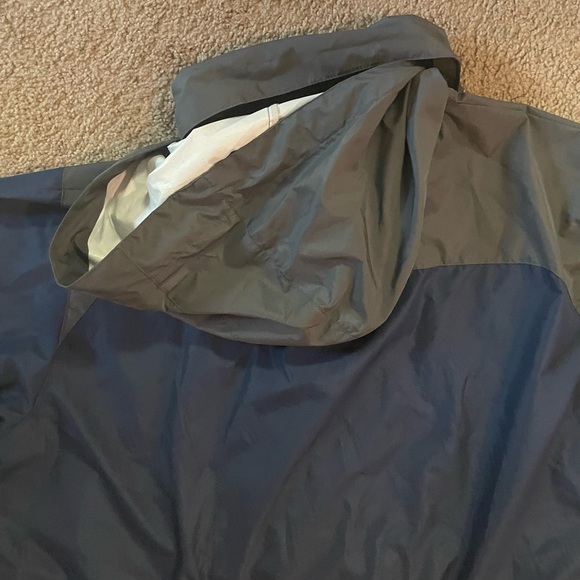 Frogtoggs Navy and Grey Rain Jacket- Size XL/XXL - Picture 6 of 6